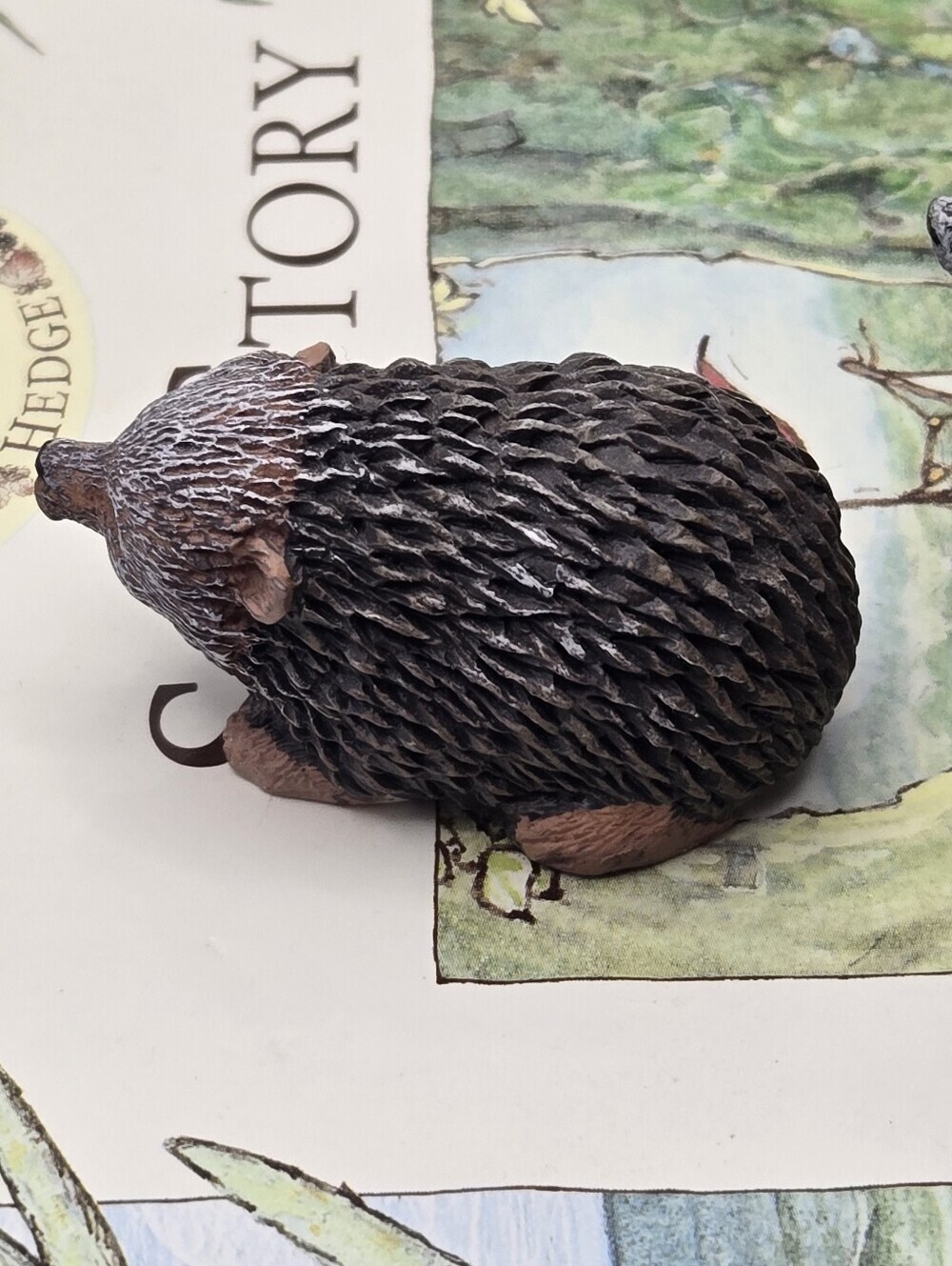 Vintage Young's Resin Hedgehog Lot Of 2 Miniature - Picture 4 of 11